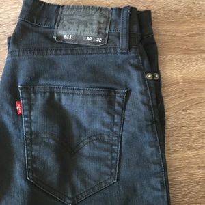 Men’s blue Levi jeans